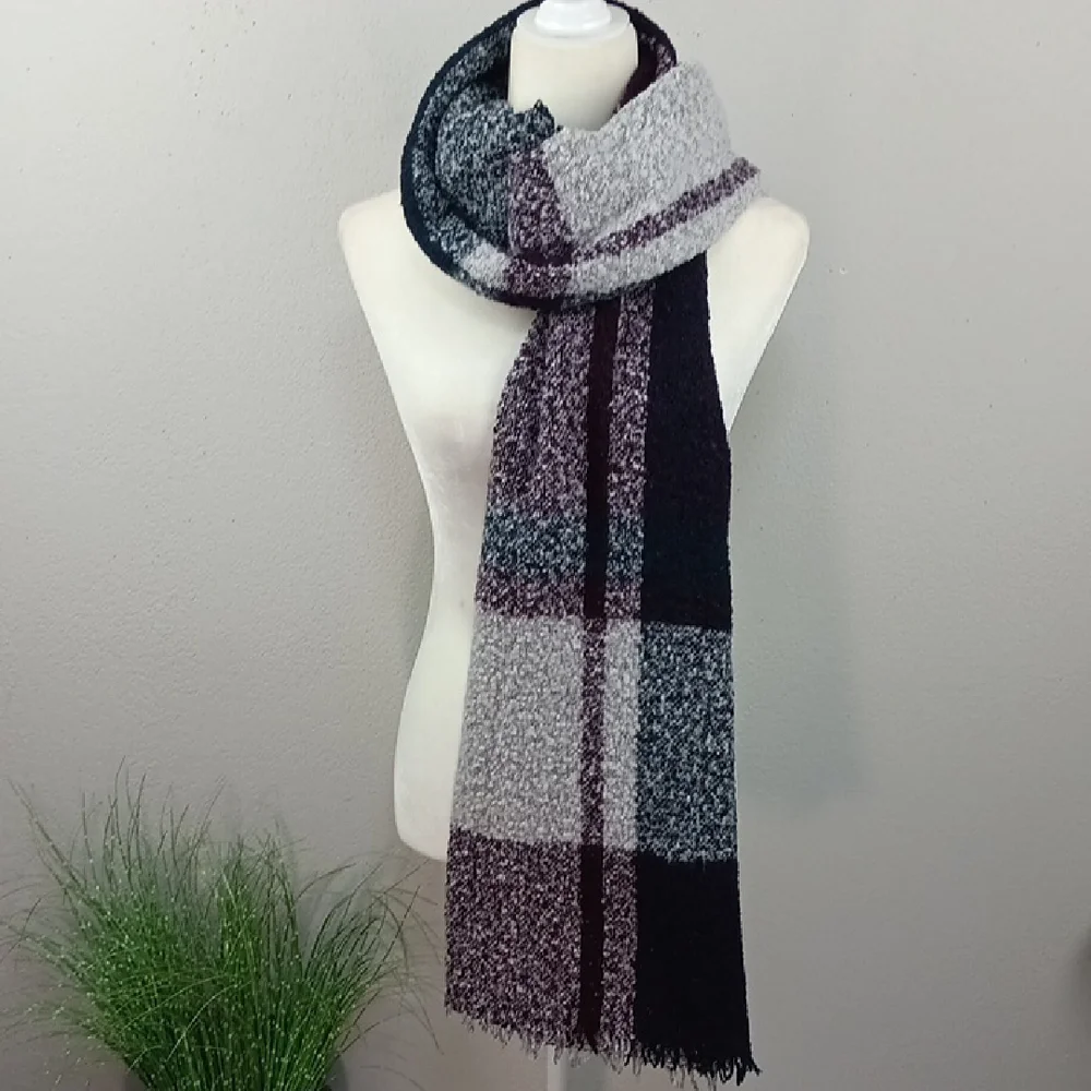 Womens Elegant Multicolor Plaid Textured Scarf